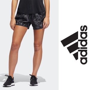 NWT Adidas M20 Women’s Short 3” XS